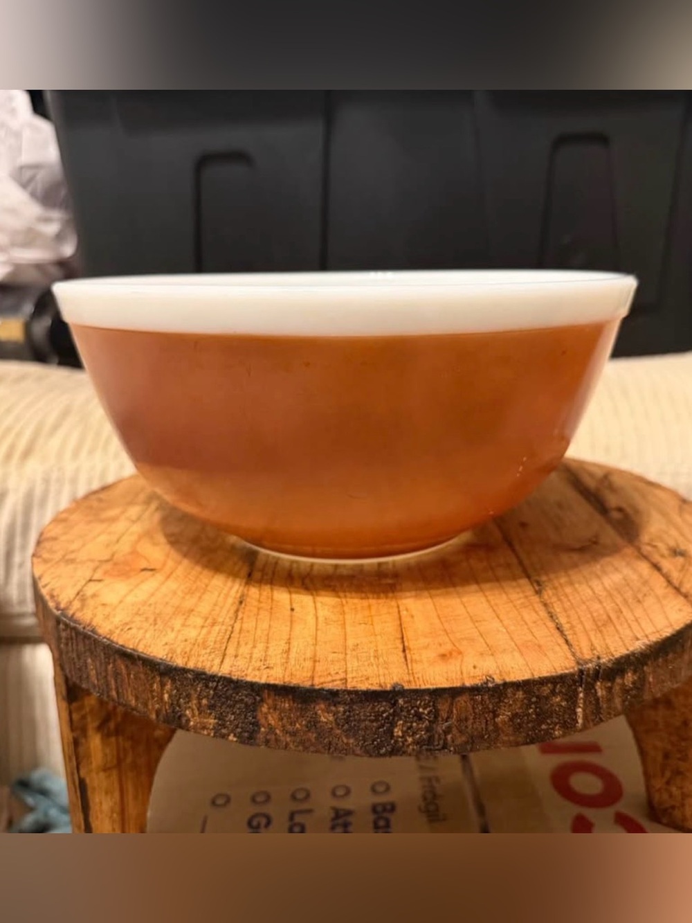 Pyrex Early American 403
Mixing Bowl